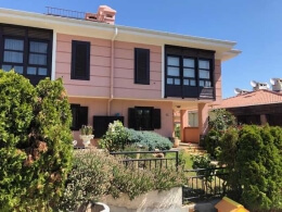 MESA KORU SİTESİ 4+2 VİLLA