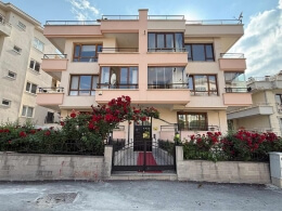 KIRKKONAKLAR MAHALLESİ 6+1 DAİRE