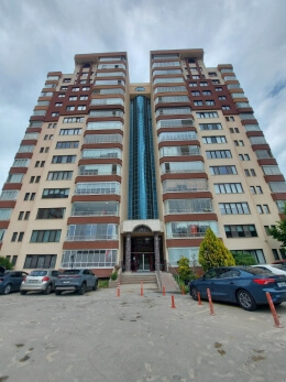 YENİ ATA BİLGE SİTESİ 5+2 DAİRE